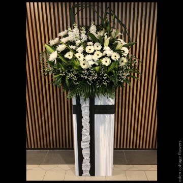 Sympathy Flower Stand CW17