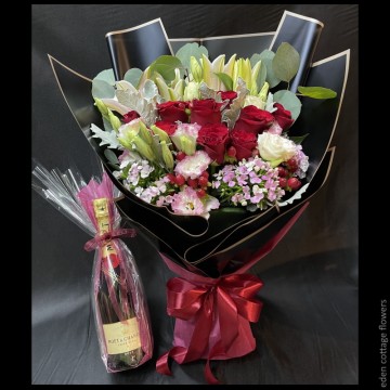 Roses and Lilies Bouquet with Champagne WCF4